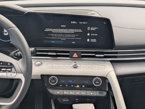 New 2026 Hyundai Elantra Limited FWD image 18