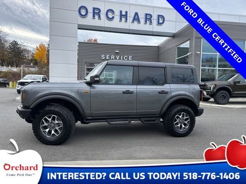 Certified 2024 Ford Bronco Badlands image 1