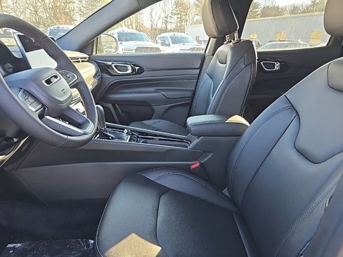 New 2026 Jeep Compass Limited image 20