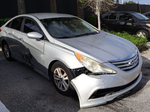 Used 2014 Hyundai Sonata GLS image 6