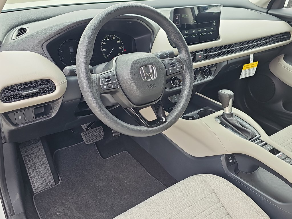 Used 2026 Honda HR-V LX image 15