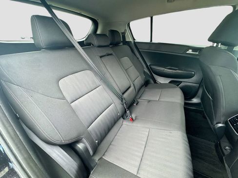 Used 2020 Kia Sportage LX AWD/4WD image 25