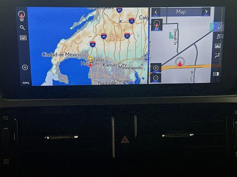 Used 2023 Lexus GX 460 Premium w/ Premium Plus Package image 22