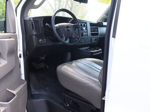 Used 2025 Chevrolet Express 2500 Extended w/ Driver Convenience Package RWD image 14