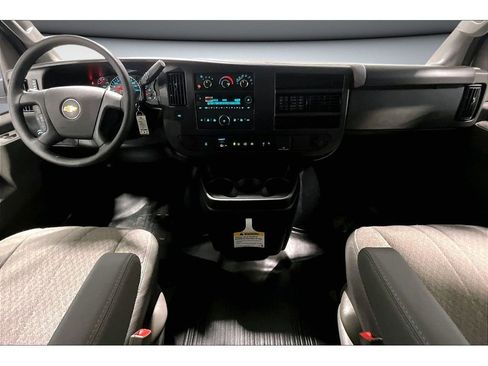 New 2025 Chevrolet Express 2500 image 6