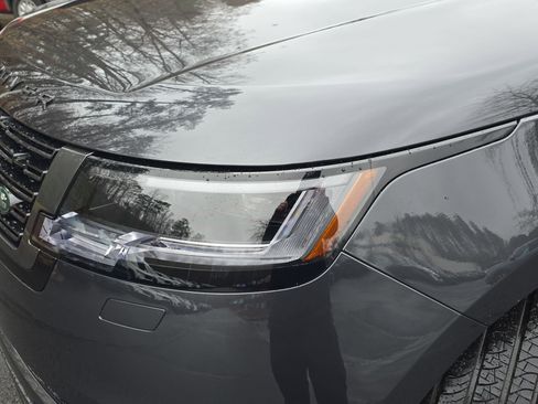 New 2026 Land Rover Range Rover SE image 31