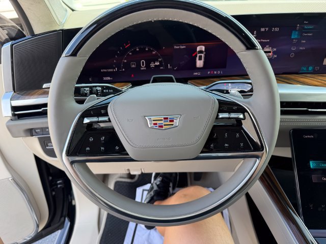 New 2026 Cadillac Escalade Platinum Sport AWD/4WD image 20