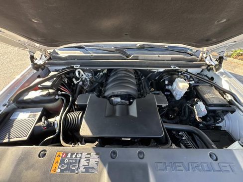 Used 2019 Chevrolet Tahoe Premier image 3