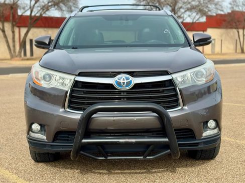 Used 2014 Toyota Highlander Limited AWD/4WD image 3