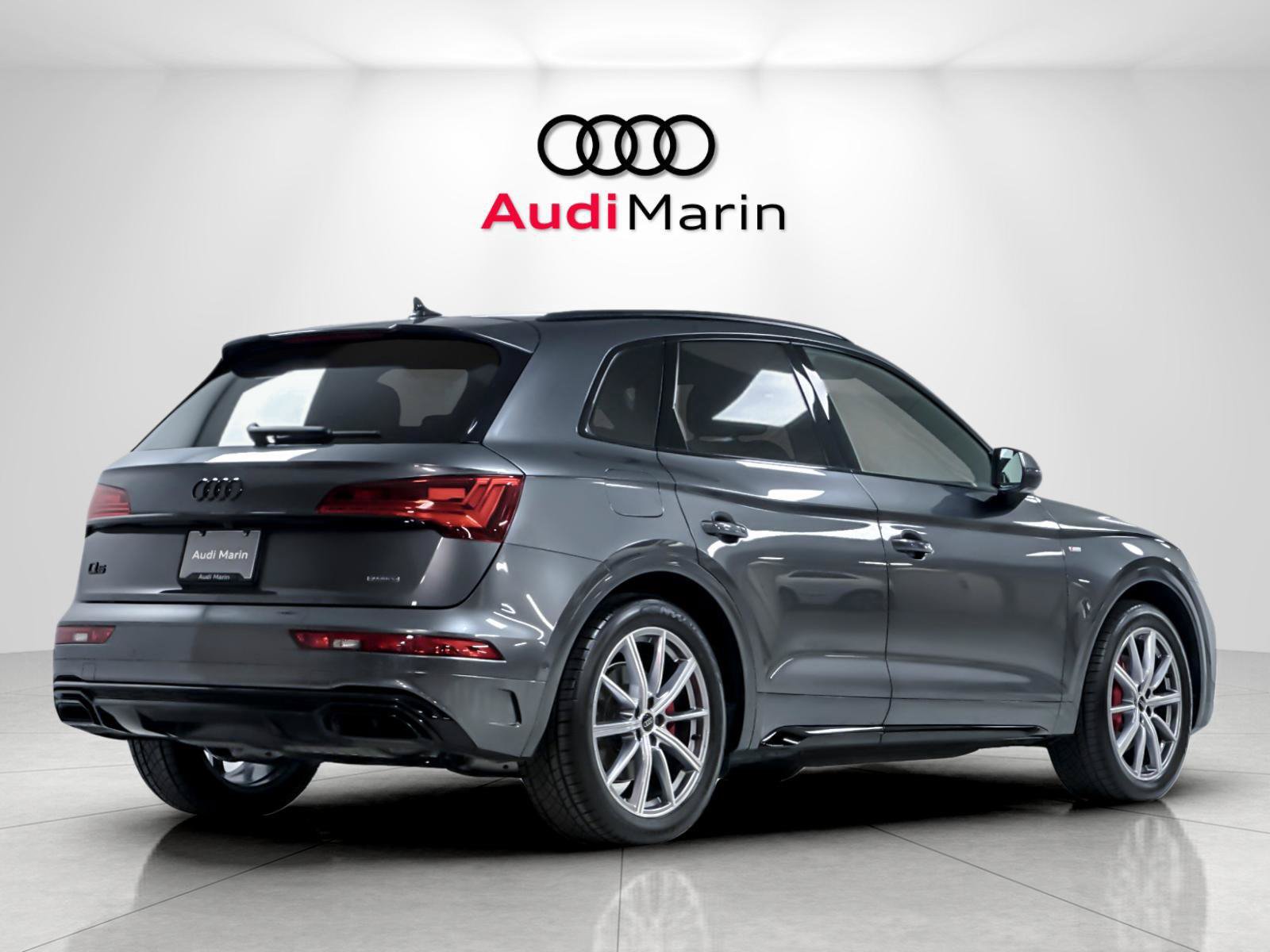Certified 2024 Audi Q5 e Prestige AWD/4WD image 5