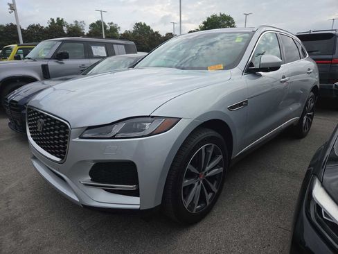 Used 2023 Jaguar F-PACE S AWD/4WD image 8
