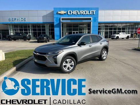 New 2026 Chevrolet Trax LS FWD image 1