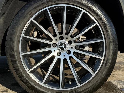 Used 2023 Mercedes-Benz GLC 300 GLC 300 4MATIC Coupe image 21