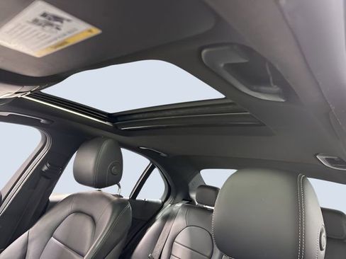 Used 2019 Mercedes-Benz C 300 4MATIC Sedan image 30