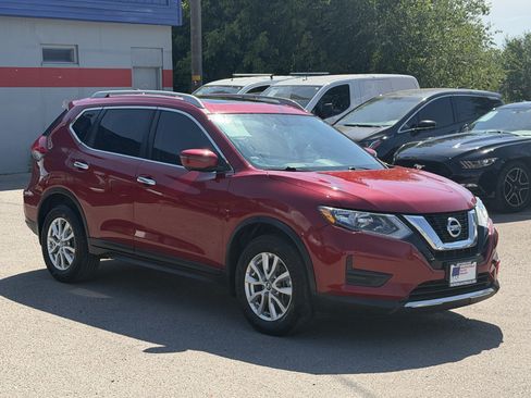 Used 2017 Nissan Rogue SV AWD/4WD image 8