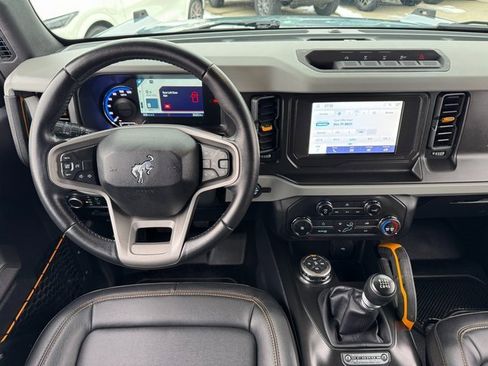 Used 2022 Ford Bronco Badlands image 4