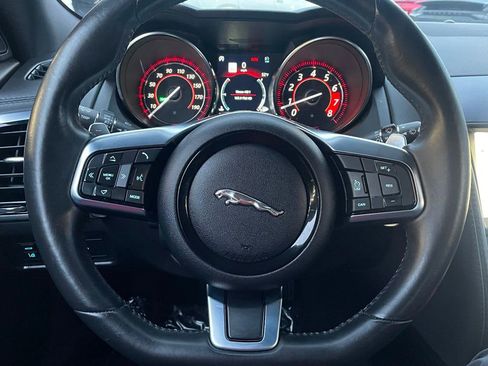 Used 2020 Jaguar F-TYPE Coupe image 25