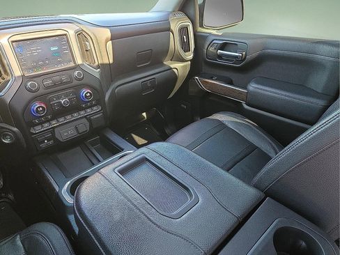 Used 2022 GMC Sierra 1500 Denali w/ Denali Premium Package AWD/4WD image 12