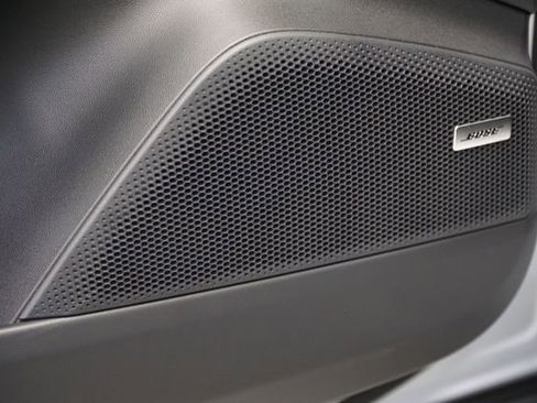 New 2026 Porsche Macan 4S Electric image 21