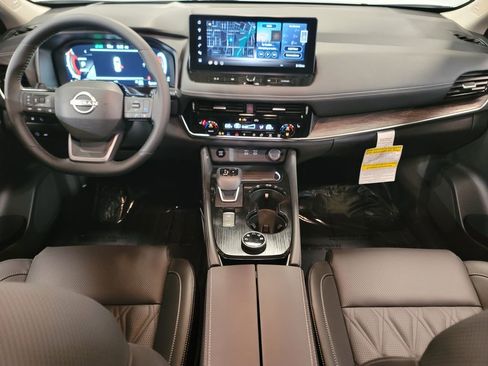 New 2026 Nissan Rogue Platinum w/ Platinum Premium Package image 24