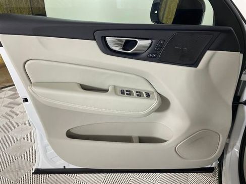 Certified 2024 Volvo XC60 T8 Plus w/ Protection Package Premier image 16