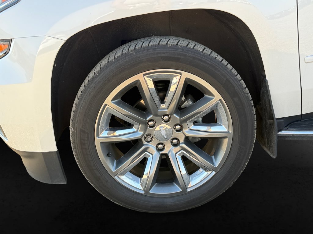Used 2019 Chevrolet Tahoe Premier AWD/4WD image 13