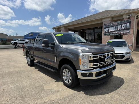 Used 2023 Ford F350 XLT w/ 360-Degree Camera Package AWD/4WD image 2