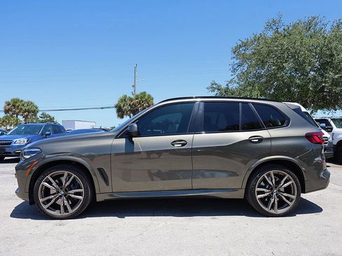 Used 2021 BMW X5 M50i w/ Premium Package AWD/4WD image 2