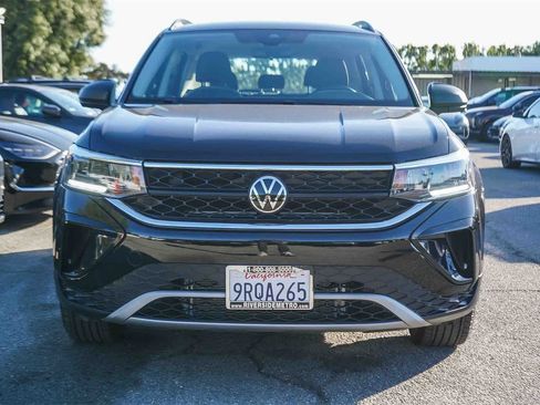 Used 2024 Volkswagen Taos S image 2