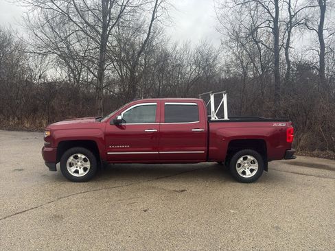 Used 2017 Chevrolet Silverado 1500 LTZ Z71 w/ LTZ Plus Package image 2