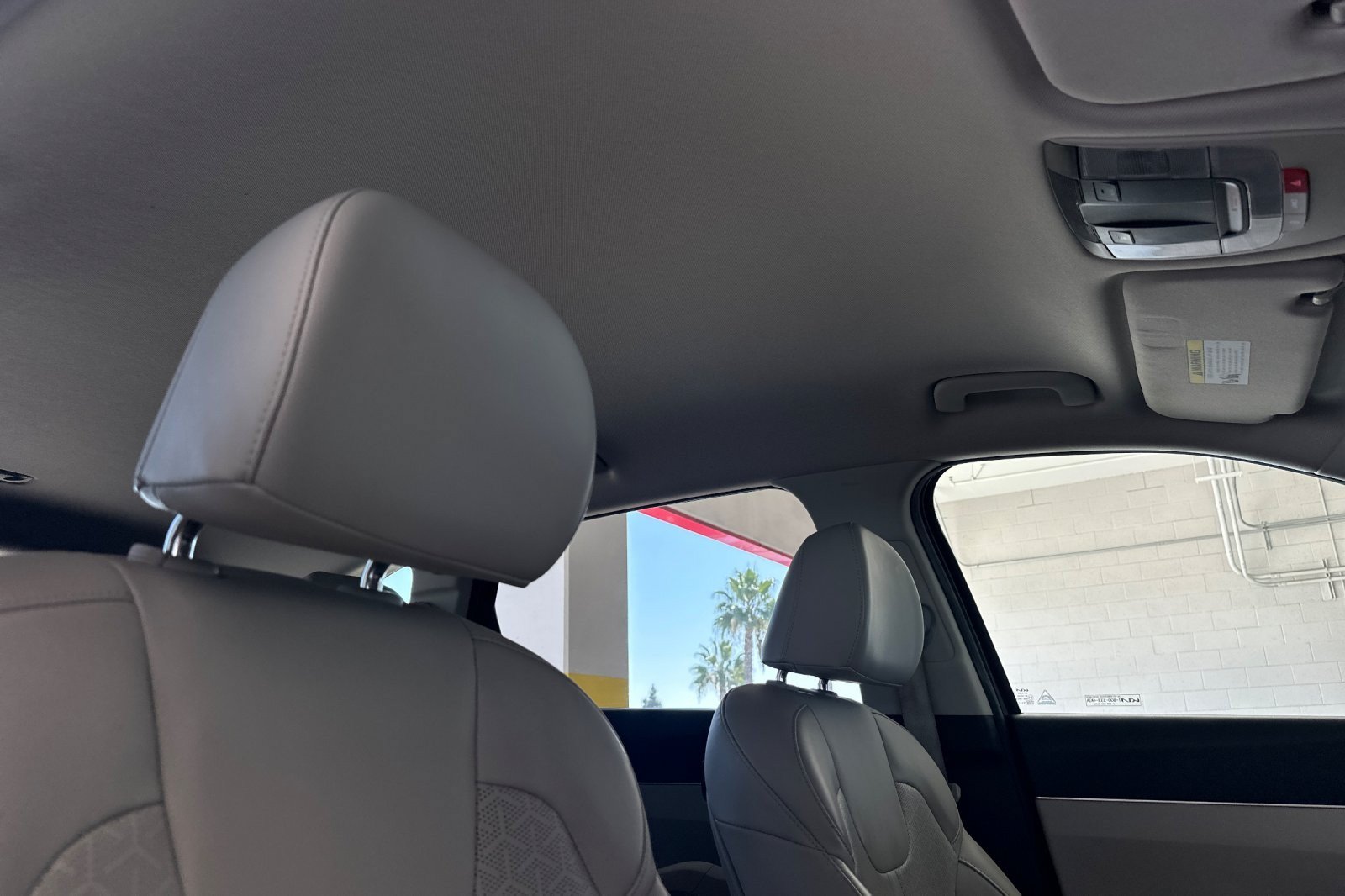 Used 2022 Kia Sorento S AWD/4WD image 17