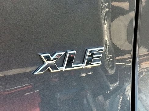 Used 2024 Toyota RAV4 XLE image 31