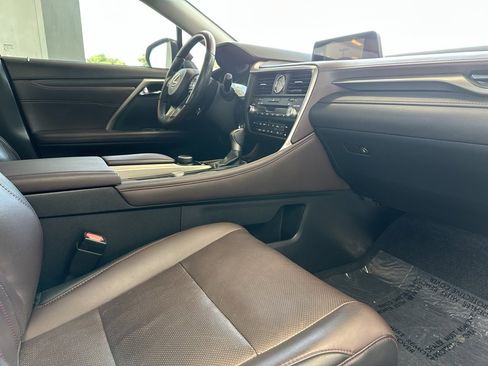 Used 2019 Lexus RX 350 FWD w/ Premium Package image 12