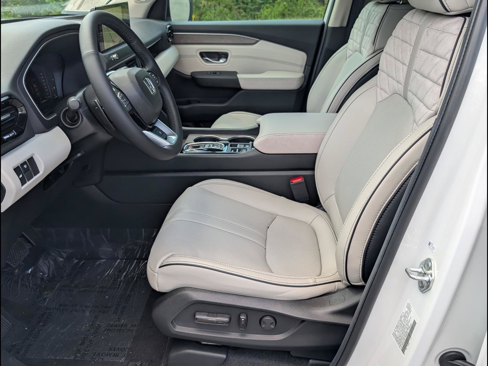 New 2026 Honda Pilot Elite image 11