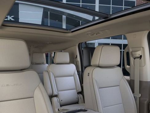 New 2026 GMC Yukon XL Denali image 24
