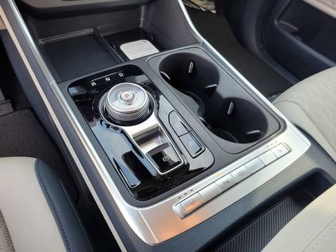 New 2026 Kia Carnival EX image 11