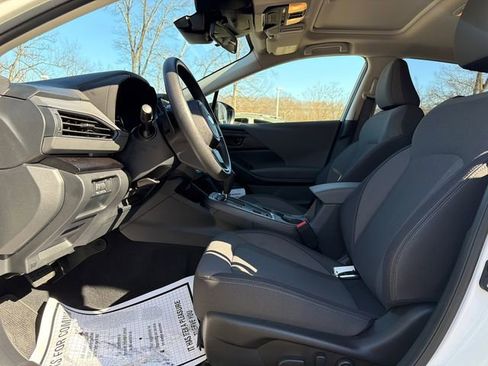 Certified 2025 Subaru Crosstrek 2.5i Premium AWD/4WD image 39