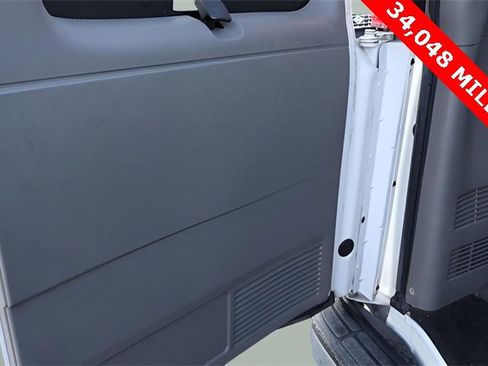 Used 2021 Chevrolet Express 3500 LT w/ LT Preferred Equipment Group image 25