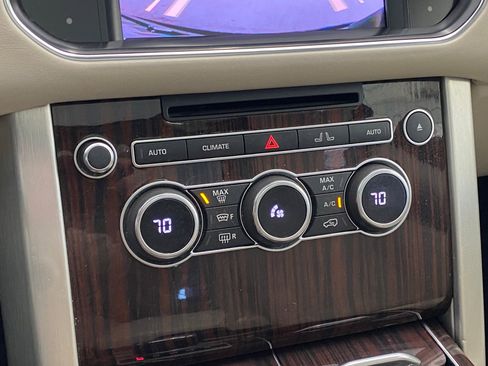 Used 2014 Land Rover Range Rover Supercharged image 27