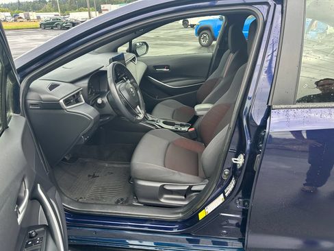 Used 2024 Toyota Corolla SE w/ SE Premium Package FWD image 13