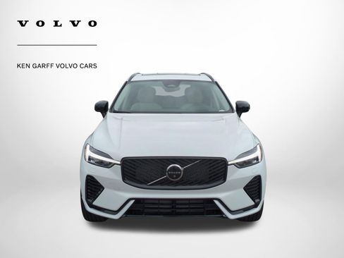 New 2026 Volvo XC60 T8 Ultra w/ Protection Package Premier AWD/4WD image 9