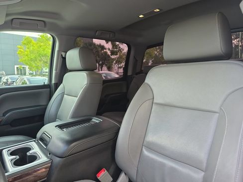 Used 2018 GMC Sierra 1500 SLT AWD/4WD image 24