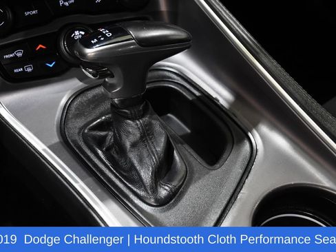 Used 2019 Dodge Challenger R/T RWD image 23