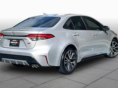 Used 2021 Toyota Corolla SE w/ SE Premium Package FWD image 13