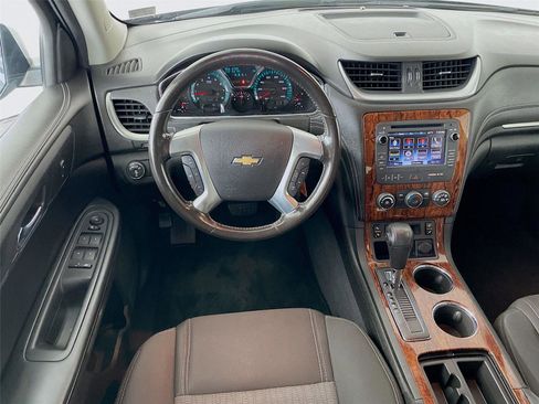 Used 2014 Chevrolet Traverse LT w/ All-Star Edition image 25