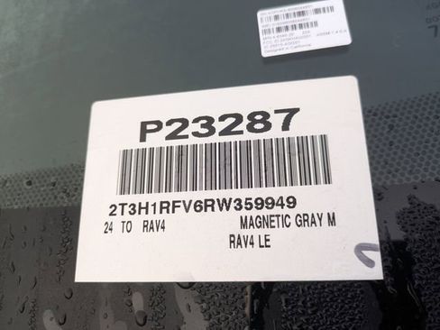 Used 2024 Toyota RAV4 LE image 34