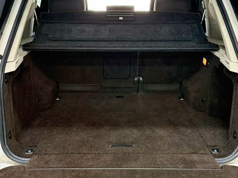Used 2010 Land Rover Range Rover HSE AWD/4WD image 35