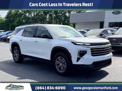 Used 2025 Chevrolet Traverse LT w/ Driver Confidence Package
