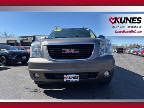 Used 2013 GMC Yukon XL SLT w/ SLT-2 Equipment Package image 13