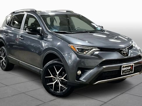 Certified 2017 Toyota RAV4 SE image 2